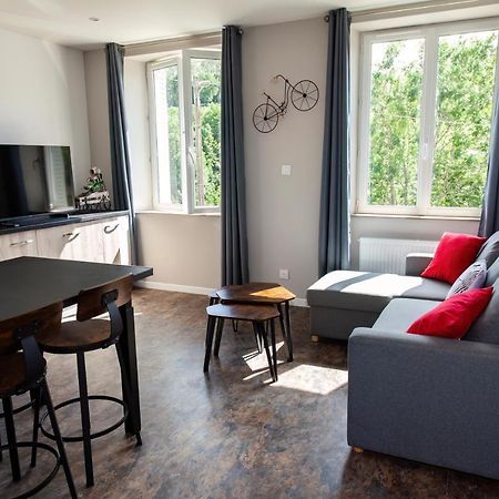 La Batisse L'Arbre Beige Apartment Le Petit-Abergement Bagian luar foto