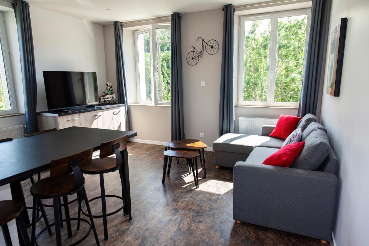 La Batisse L'Arbre Beige Apartment Le Petit-Abergement Bagian luar foto