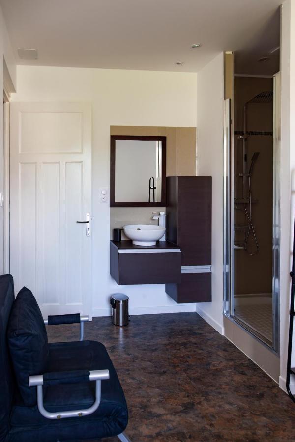La Batisse L'Arbre Beige Apartment Le Petit-Abergement Bagian luar foto